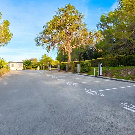 B&B Hotel Antibes Sophia Antipolis Biot Exterior foto