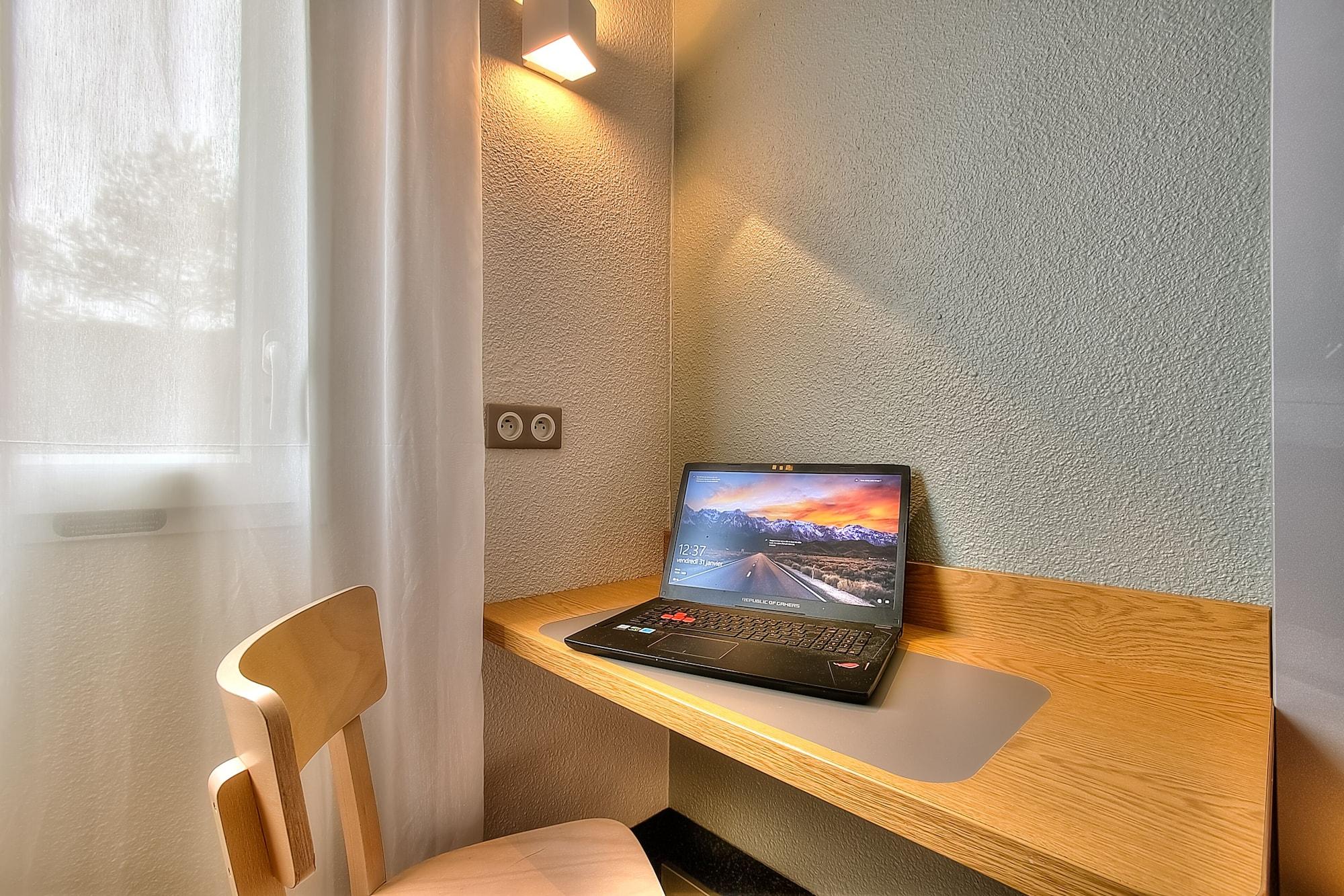 B&B Hotel Antibes Sophia Antipolis Biot Exterior foto