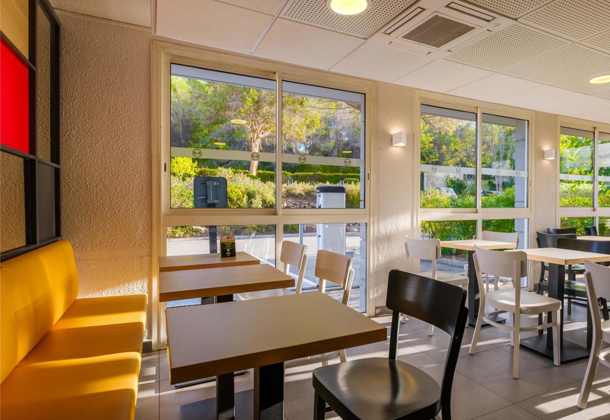 B&B Hotel Antibes Sophia Antipolis Biot Exterior foto